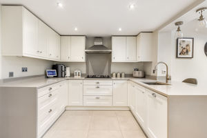 Photo 25- click for photo gallery